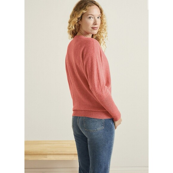 Garnett Hill Women’s Cashmere Sweater Essential V Neck Pullover Size Medium - Picture 4 of 12